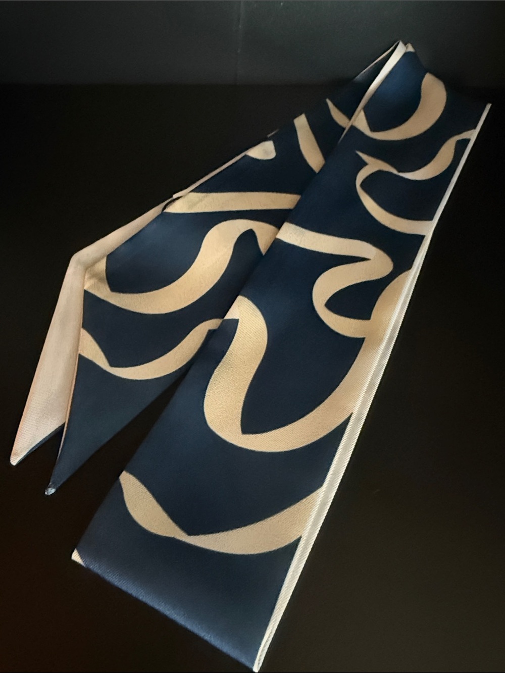 Silky Navy & Cream Scarf Wrap - Elegant Wavy Print